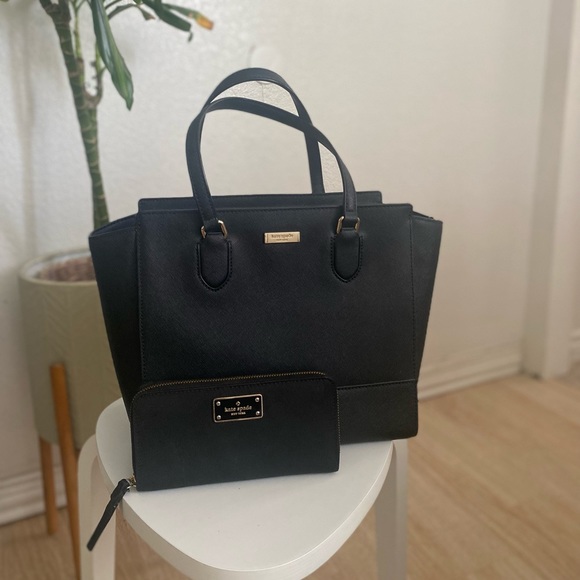 Kate spade bag w/ wallet - Picture 1 of 11